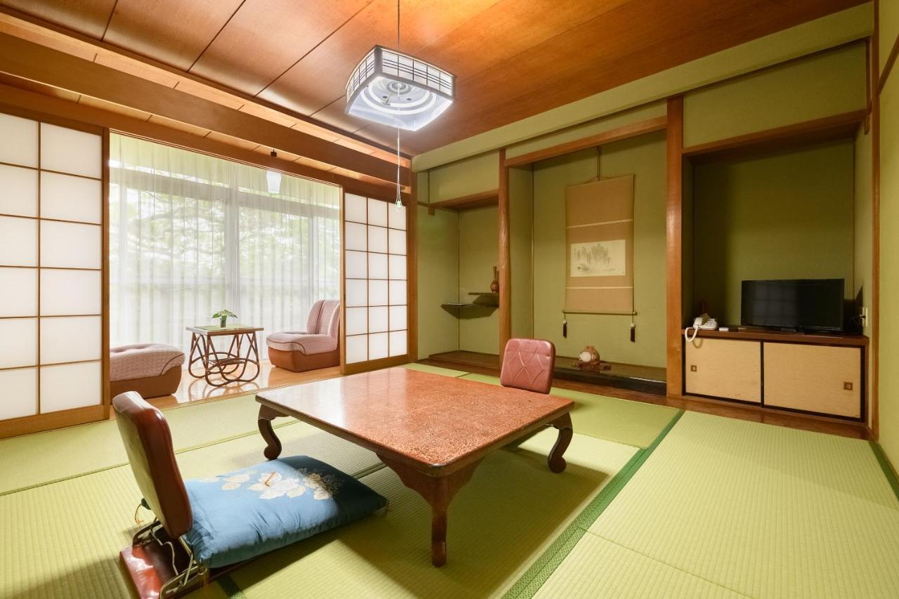 Hotel Tabist Sakura Annex Okumikawa à Shinshiro Extérieur photo